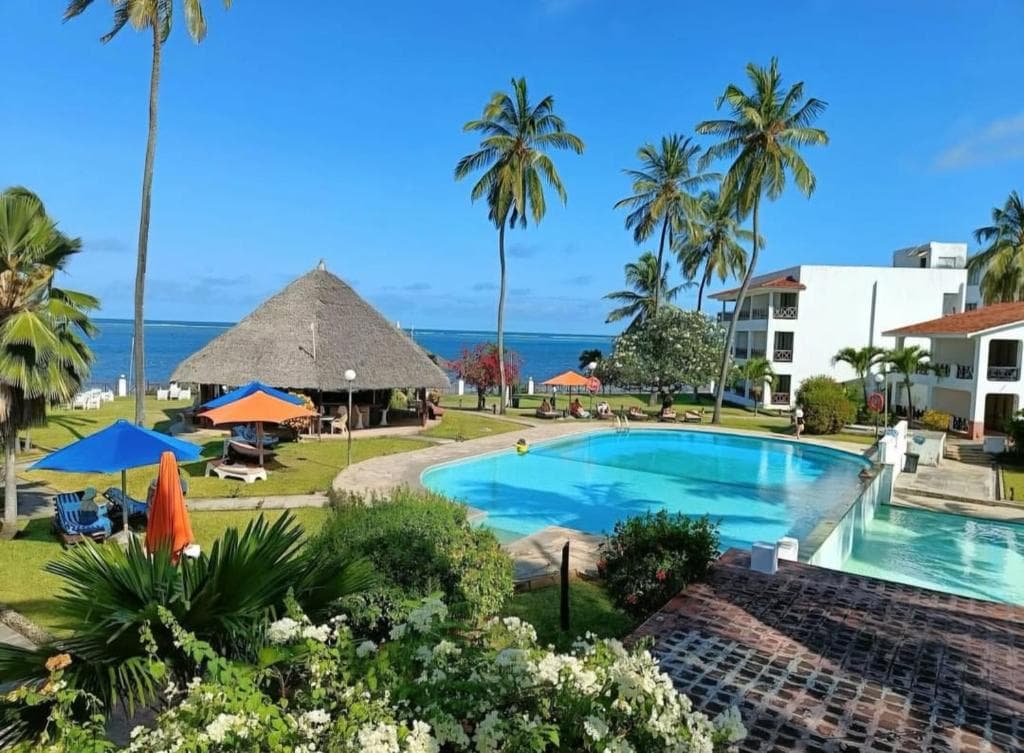 Nyali Beach Holiday Resort